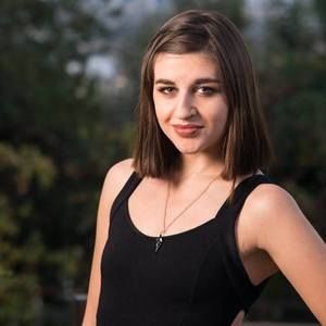 Meet your Posher, Celeste